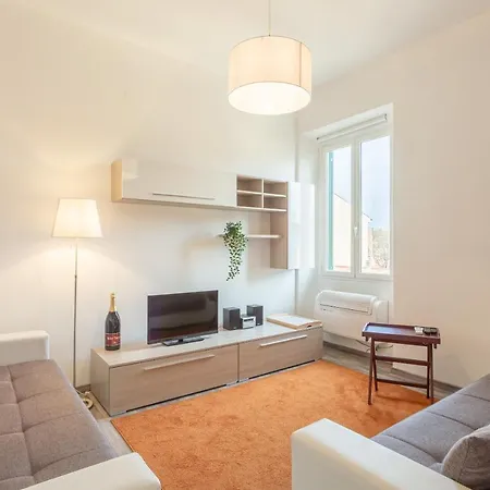 Verdi 185 By Pleiades Home Livorno Exterior photo