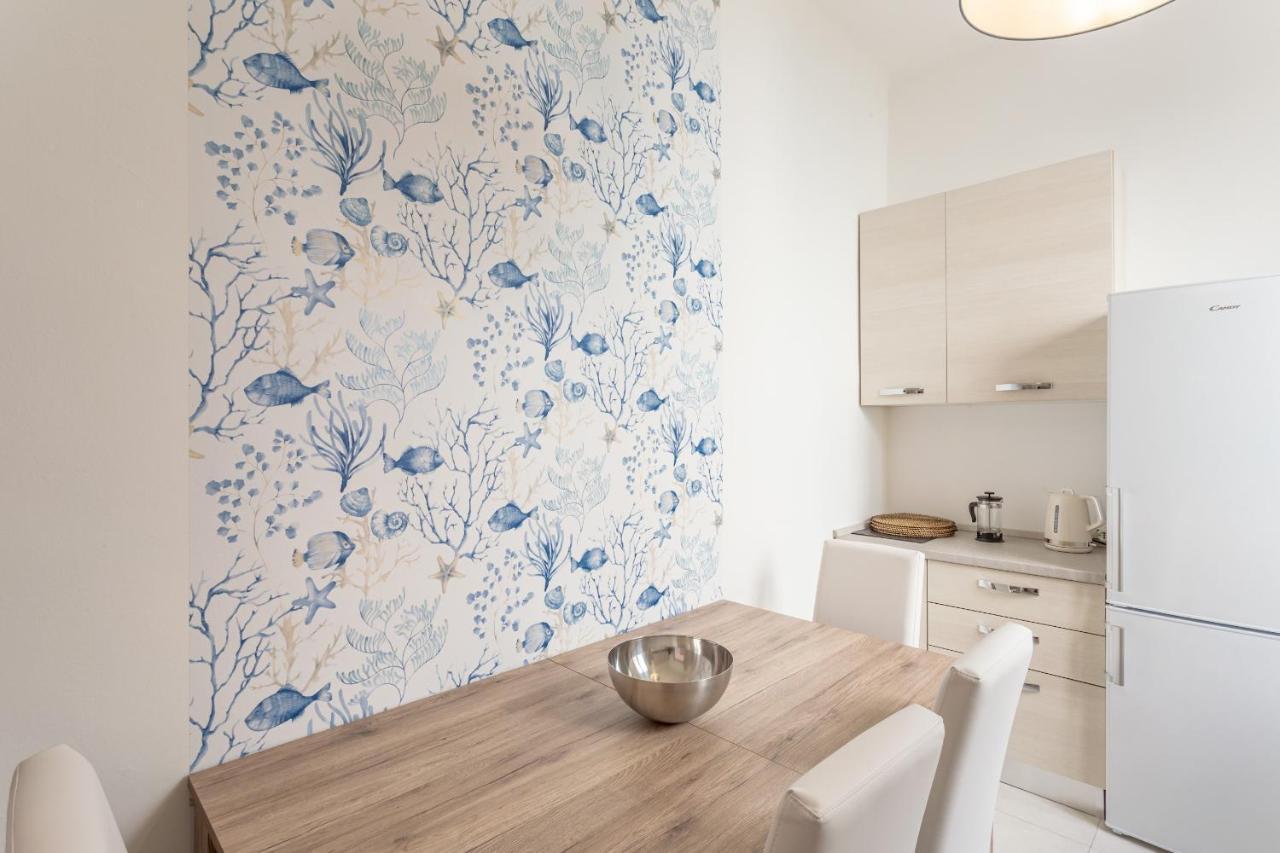 Apartment Verdi 185 By Pleiades